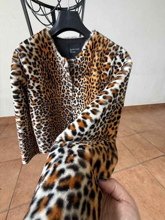 Casaco de pelo Marciano by Guess