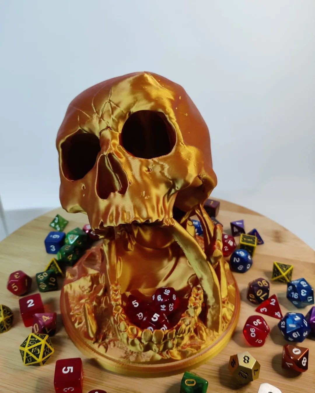 Skull Dice Tower Dourada e cobre