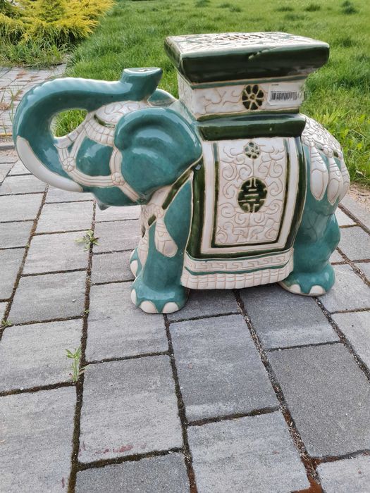 Słoń porcelanowy - duzy