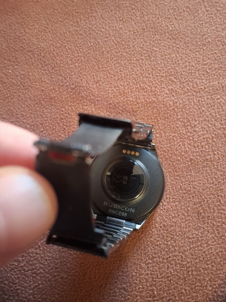 Smartwatch Rubicon RNCE68
