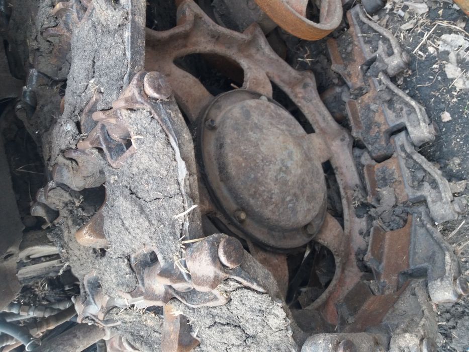 Продам трактор т74