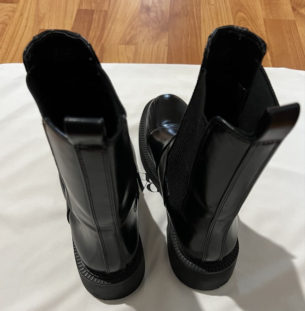Черевики-челсі з тракторною підошвою, 40р., Zara