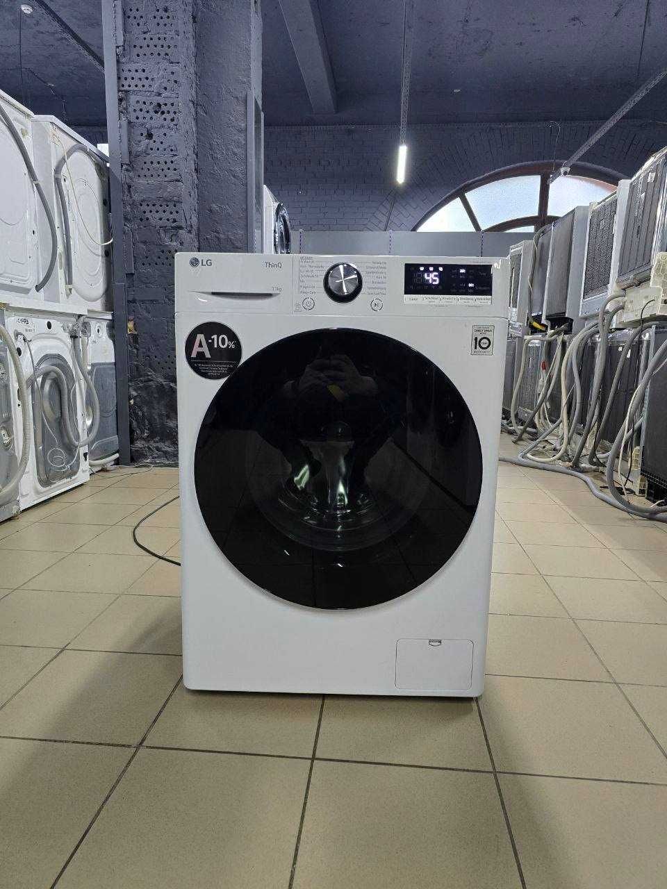 Продається пральна машина 
LG F4WV708SOE
Доставка!