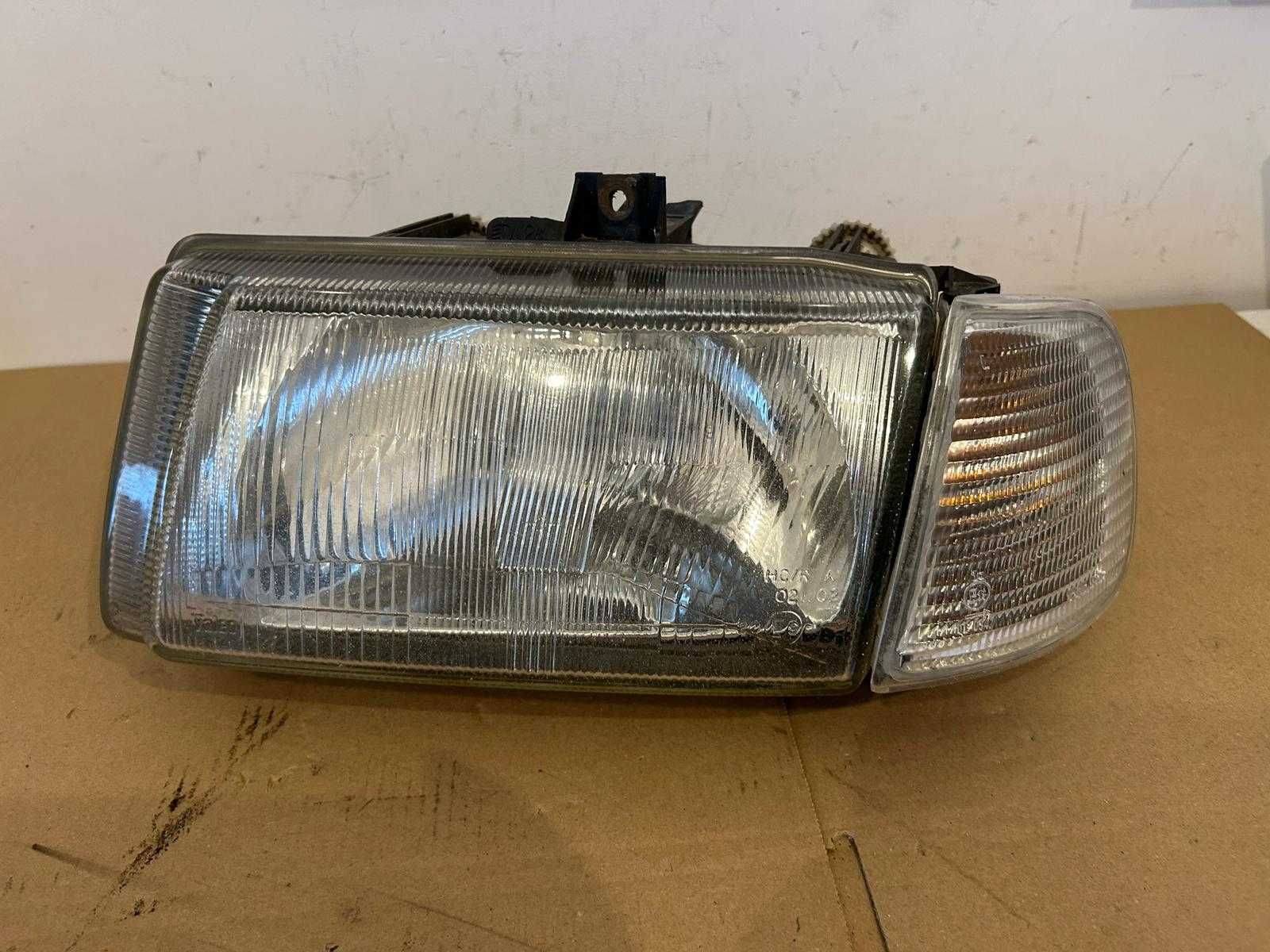 Rezerwacja Lampa przednia VW Polo 6N lewa lub prawa