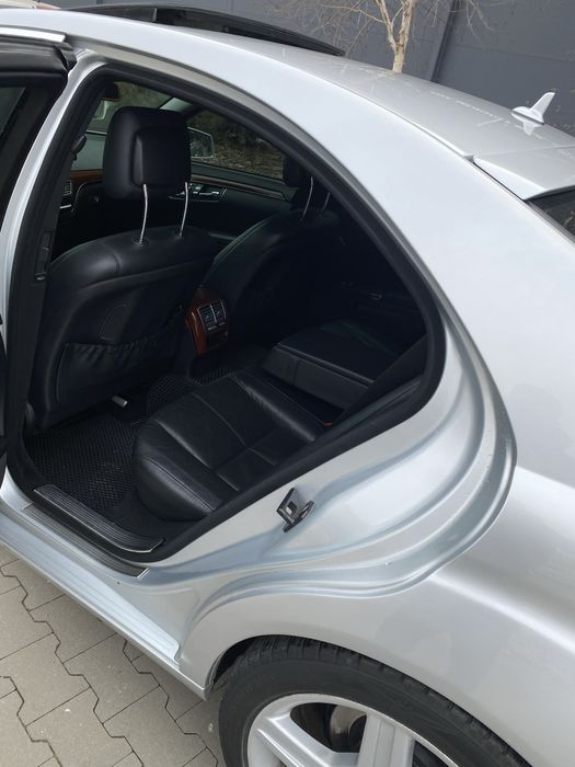 Mercedes benz 221 2008