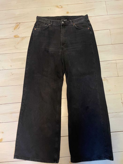 Широкі чорні джинси
