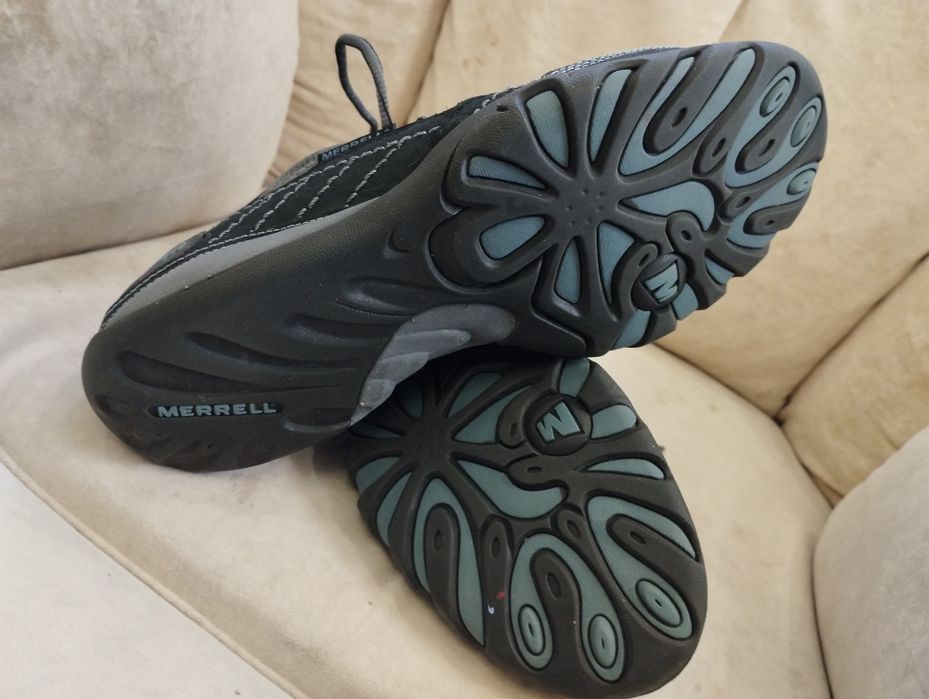 Кросівки Merrell. Розмір: 38.