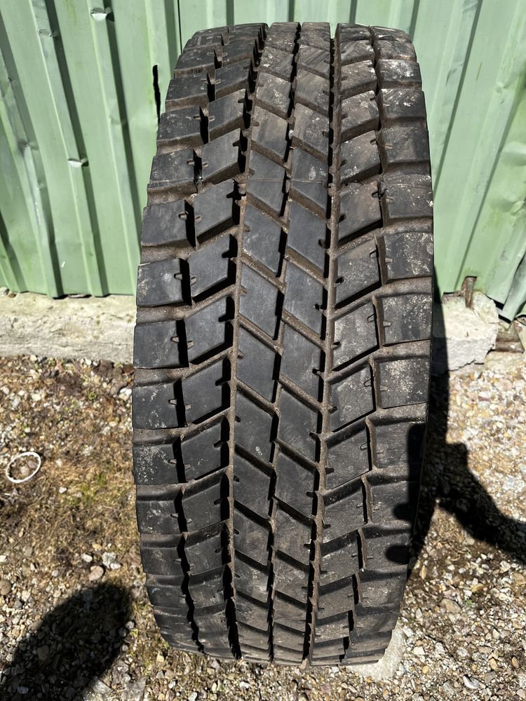 Opony napędowe 295/60 R22.5 bieżnikowane