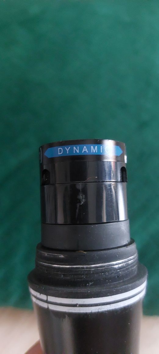 Sprzedam profesjonalny mikrofon dynamiczny Proel