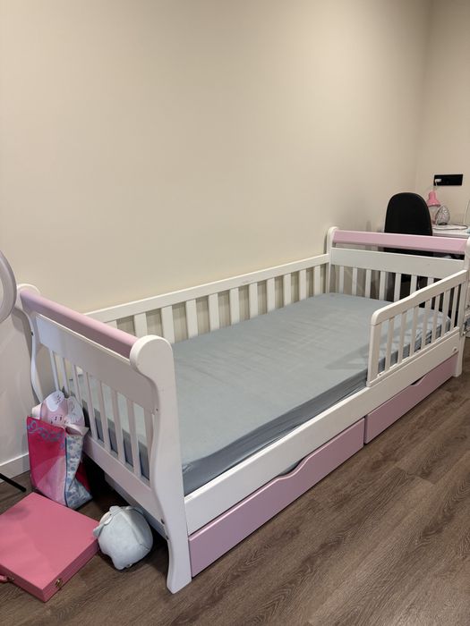 Дитяче ліжко з матрацом для дівчинки 200 на 100см