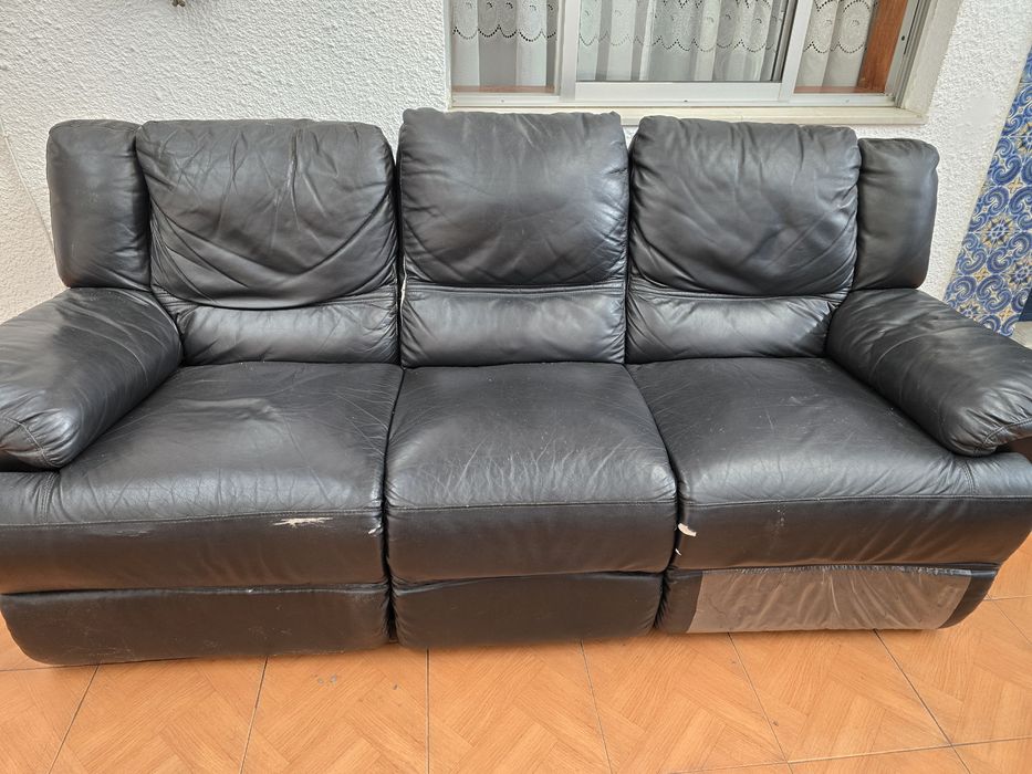 Sofá usado para despachar