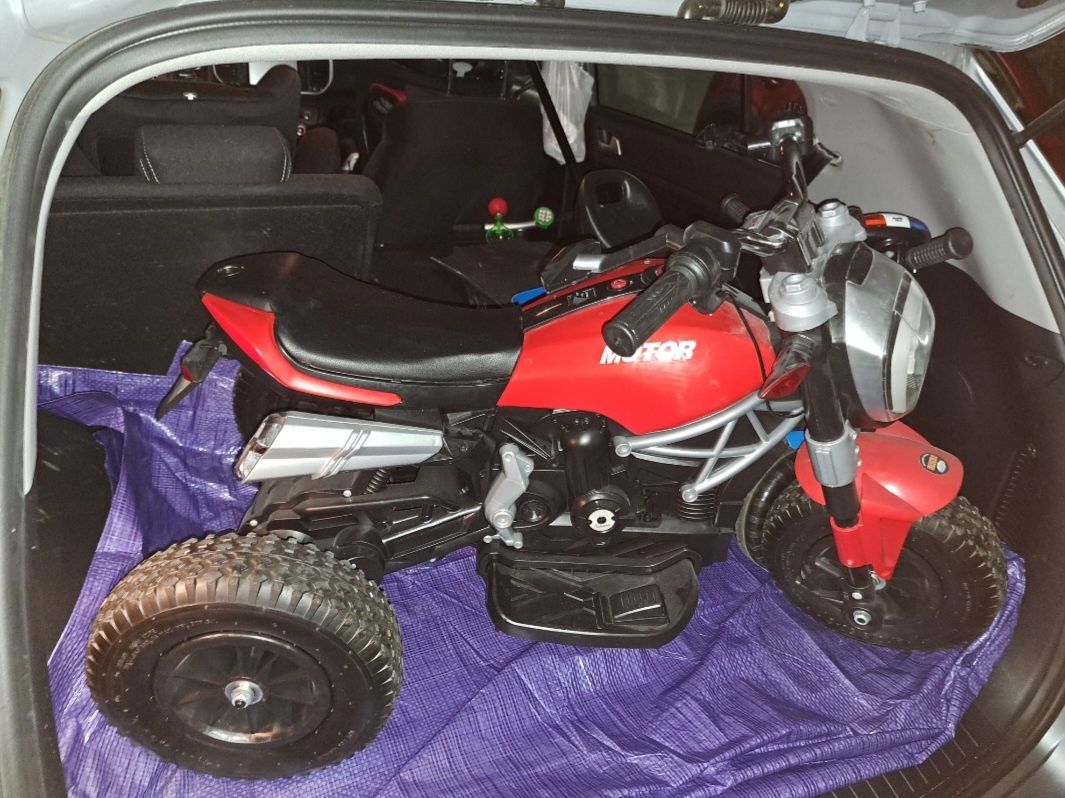 Motor na akumulator