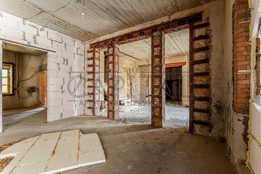 Продажа 2-этажного дома в Киеве, КГ «Коник», Голосеевский р-н