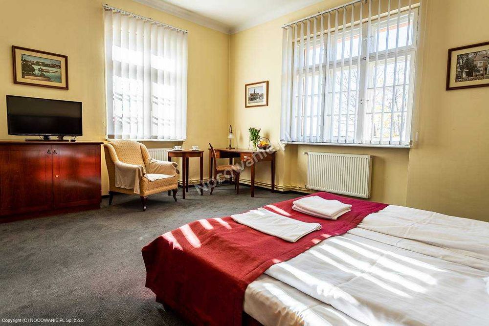 VILLA CAPITOL  100 m od Jeziora Drwęckiego