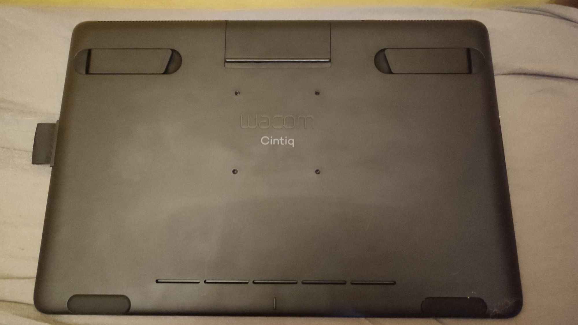 Tablet graficzny Wacom Cintiq 16