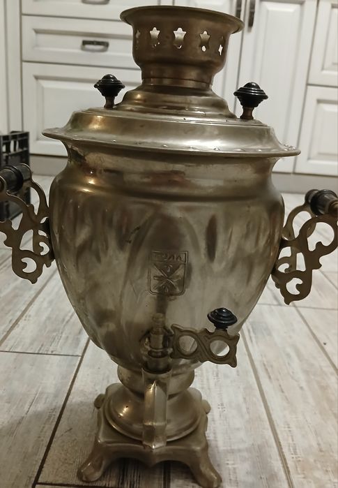 Аксесуари до радіоапаратури, самовар
