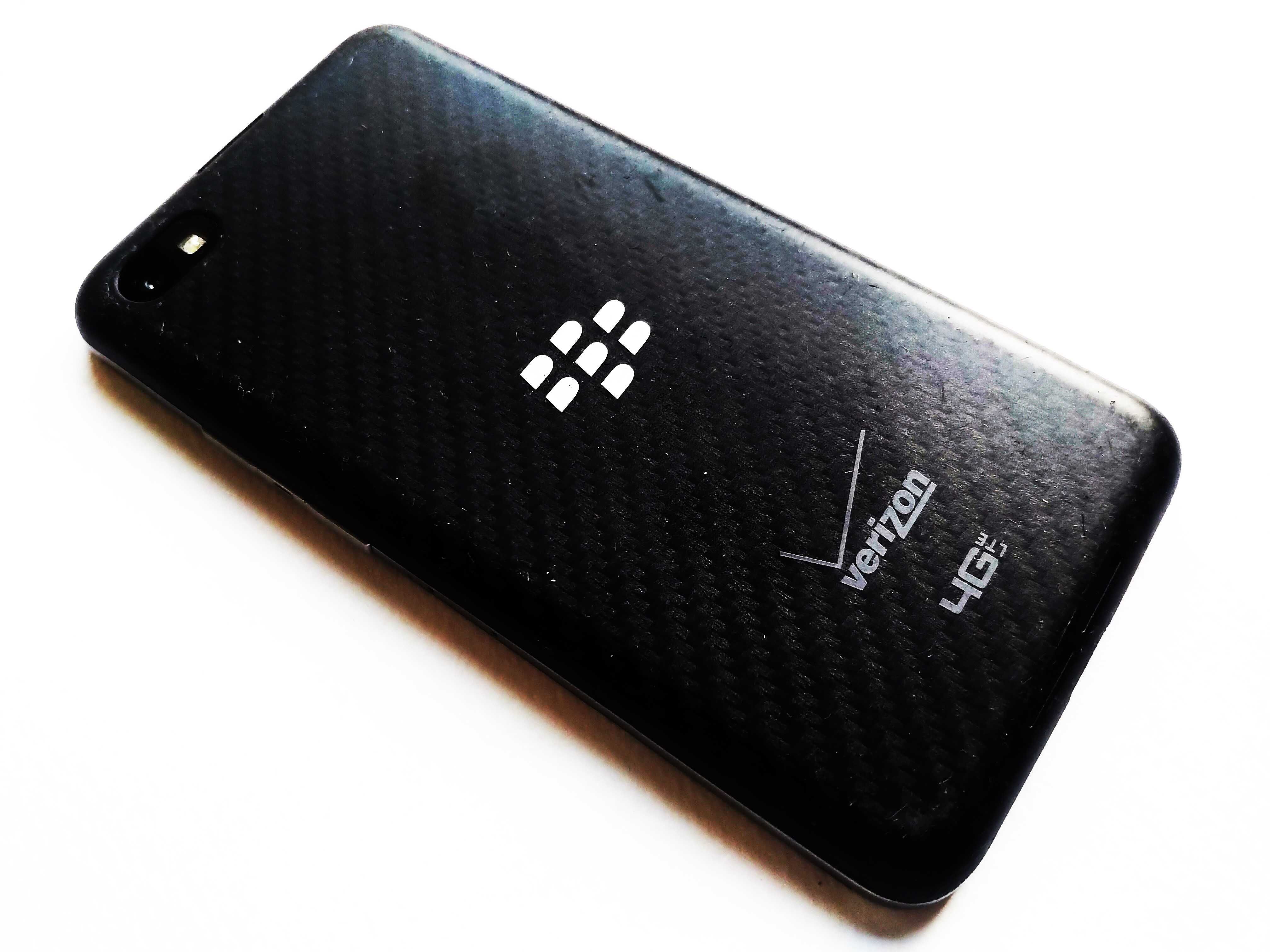 BlackBerry Z30 смартфон