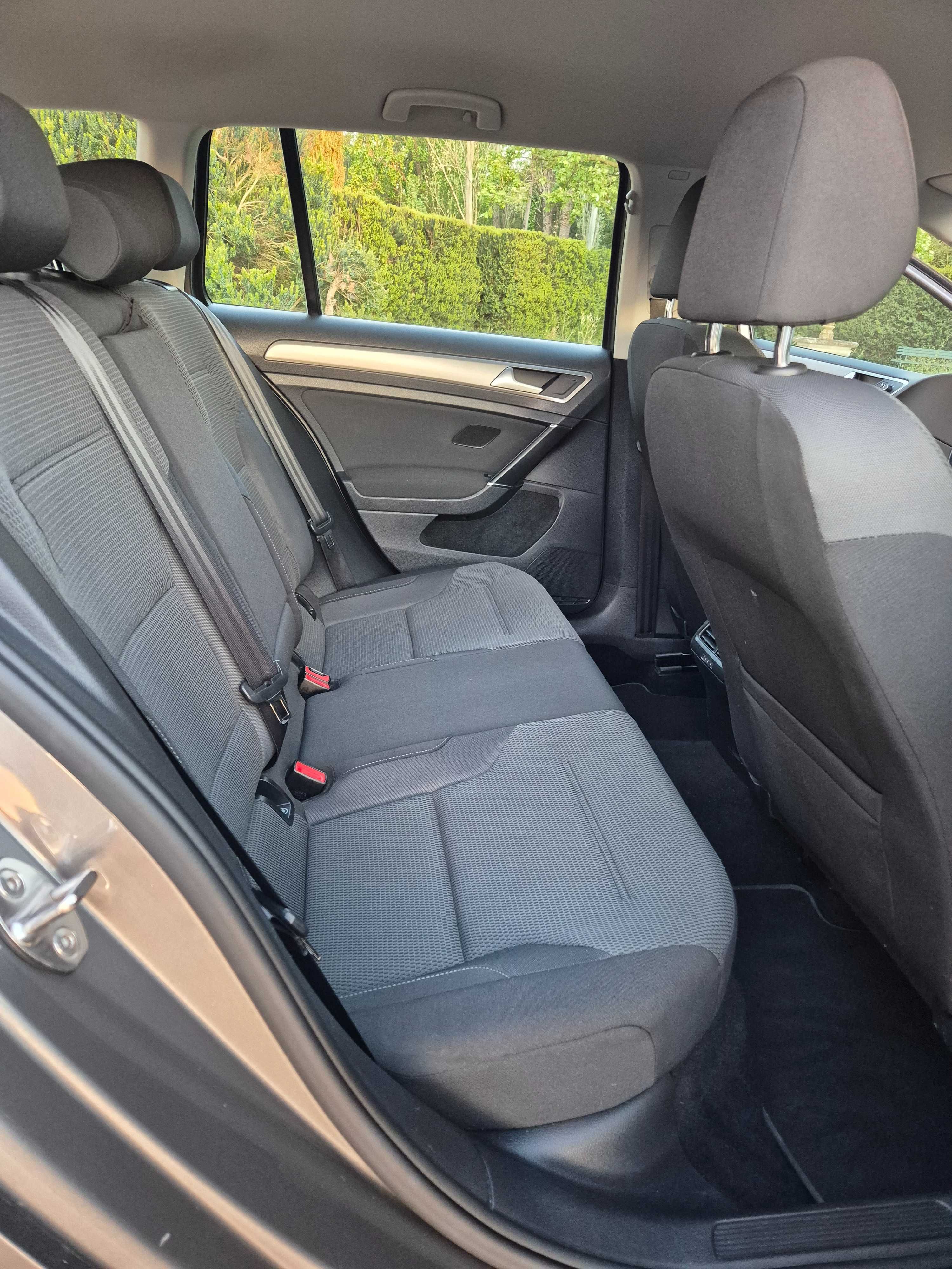 Volkswagen Golf Variant 1.6 TDI