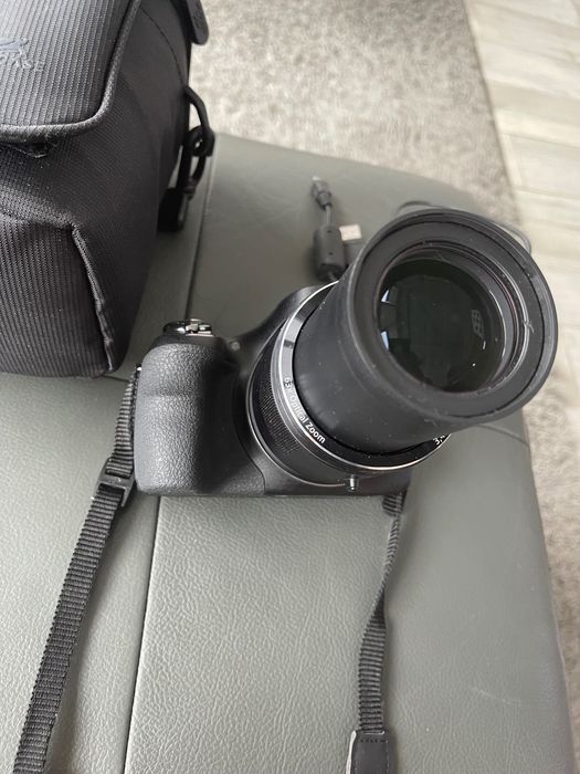 Sony CyberShot DSCH400 Digital
Camera 63x Optical Zoom!( Под ремонт)