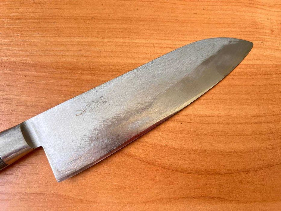 Винтажный кухонный японский нож Сантоку Takara-no Honwarikomi