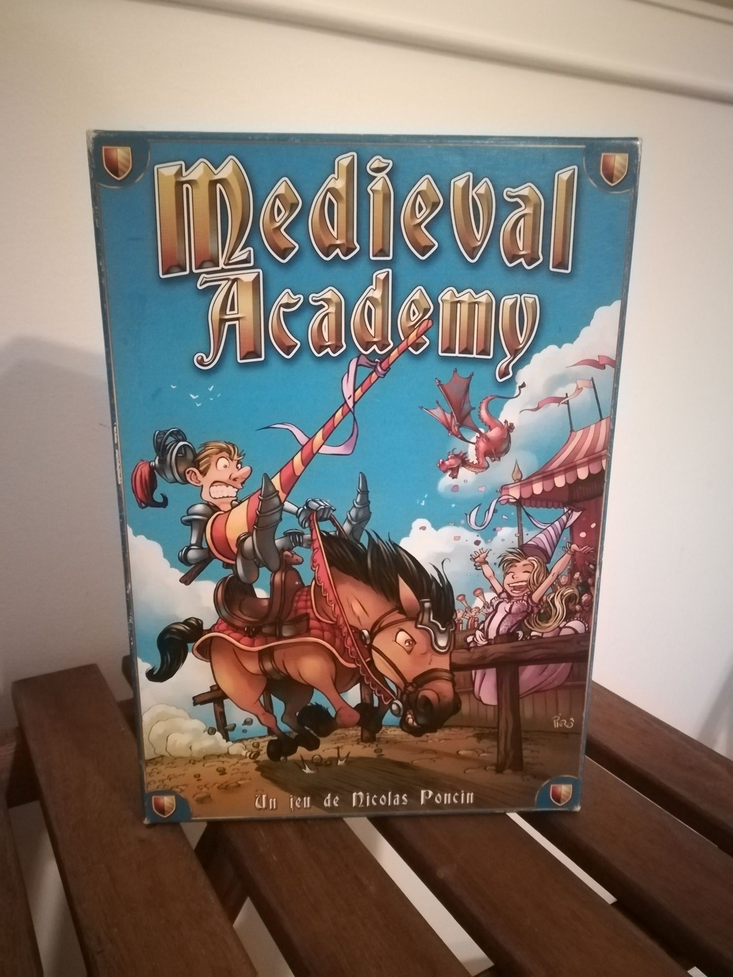 Medieval Academy - jogo tabuleiro