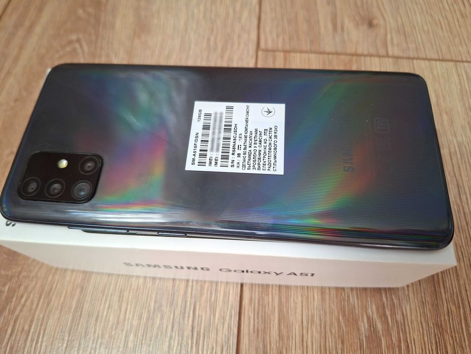 Samsung A51 6/128g в ідеальному стані. Куплений в Україні