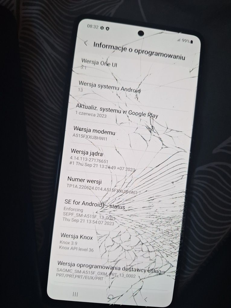 Samsung a51 z uszkodzona przednia szybką