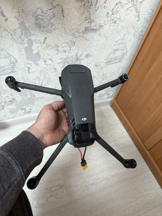 Mavic 3 pro з баткою