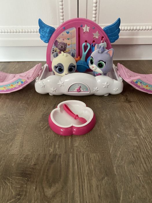 Лялька інтерактивна, Ельза