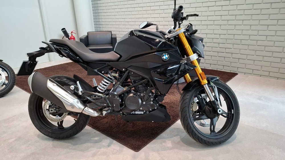 BMW g310r NOVA - 90km