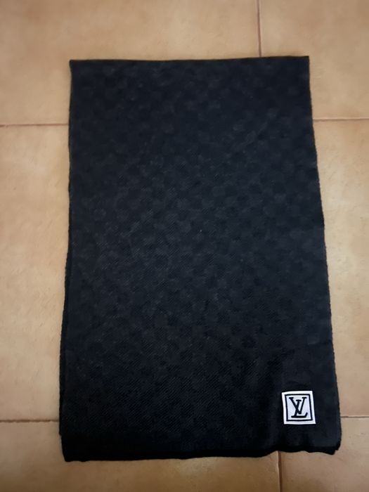 Louis Vuitton Gorros e Cachecóis