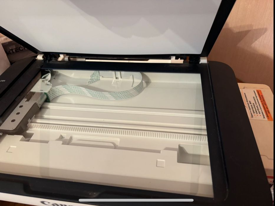 Продам принтер-сканер Canon Pixma с СНПЧ
