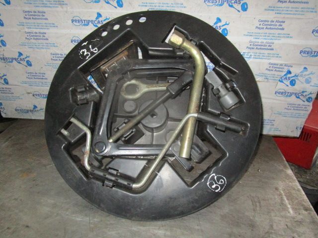 Macaco E Chave De Roda MAC36 FIAT PUNTO 2000