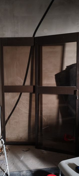 Sacada, Janela/porta de correr