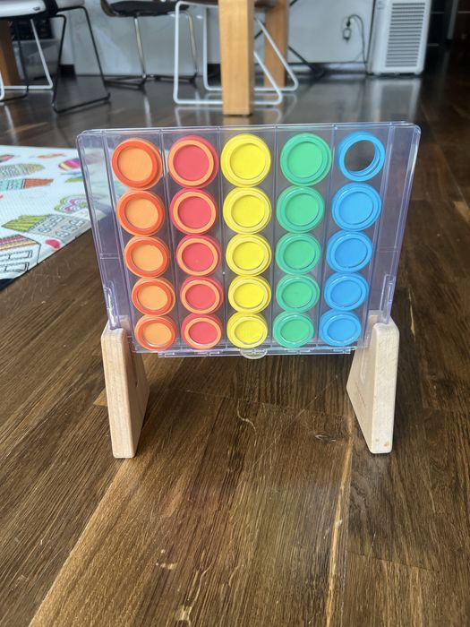 Sorter żetony Lovevery wiek 2 lata