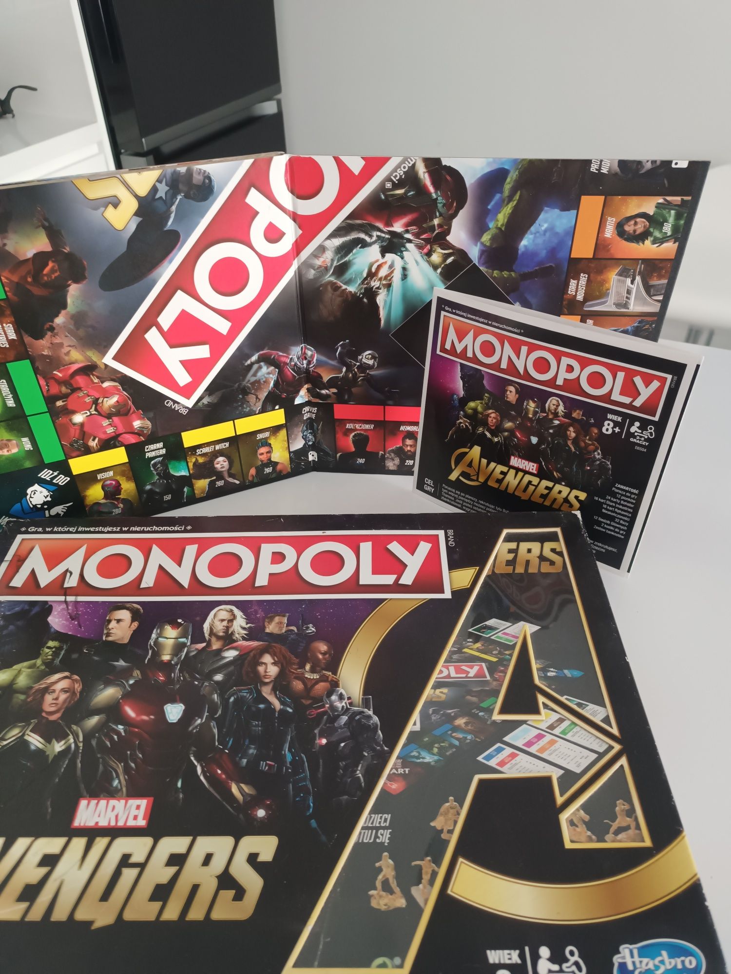 Gra planszowa Monopoly Marvel Avengers Limited Edition