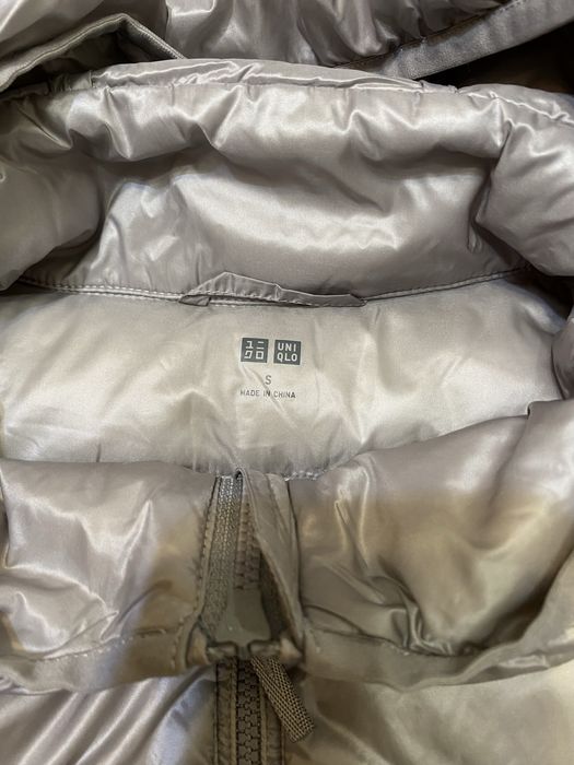 Ультра легкий пуховик Uniqlo