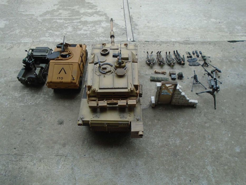 Czołg Abrams M1A2 Humvee HMMWV Jeep Armia Diorama Figurki  1:18 Modele