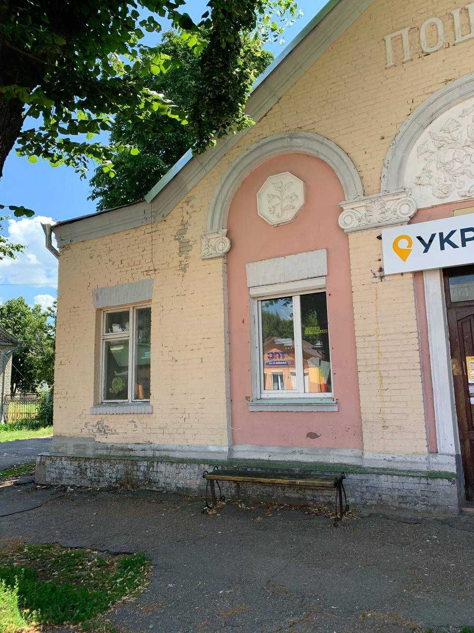 Будівля 884.6 м2, Переяслав-Хмельницький, вул. Б. Хмельницького, 49