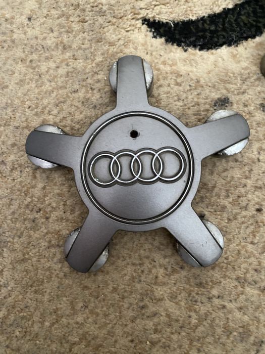 Колпачки заглушки Audi 4F0601165N (оригінал)