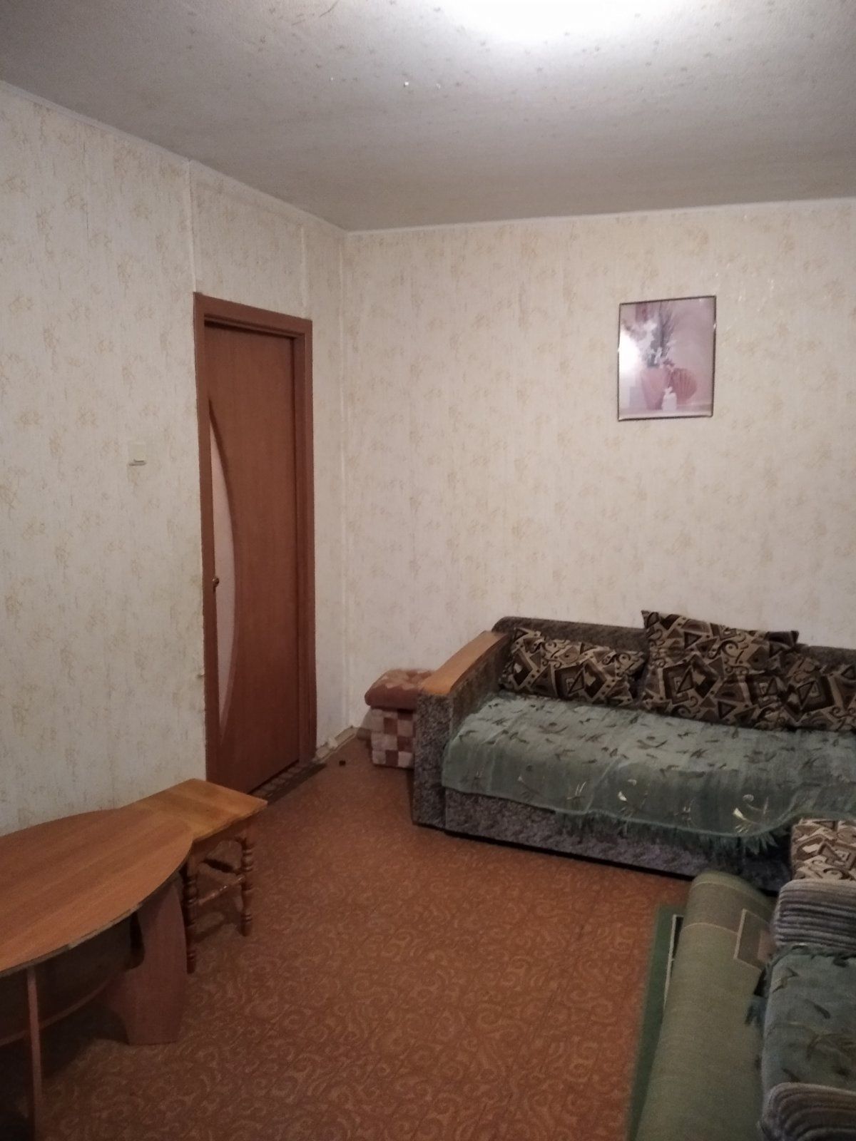 Дёшево.Продам однокомнатную квартиру Горизонт