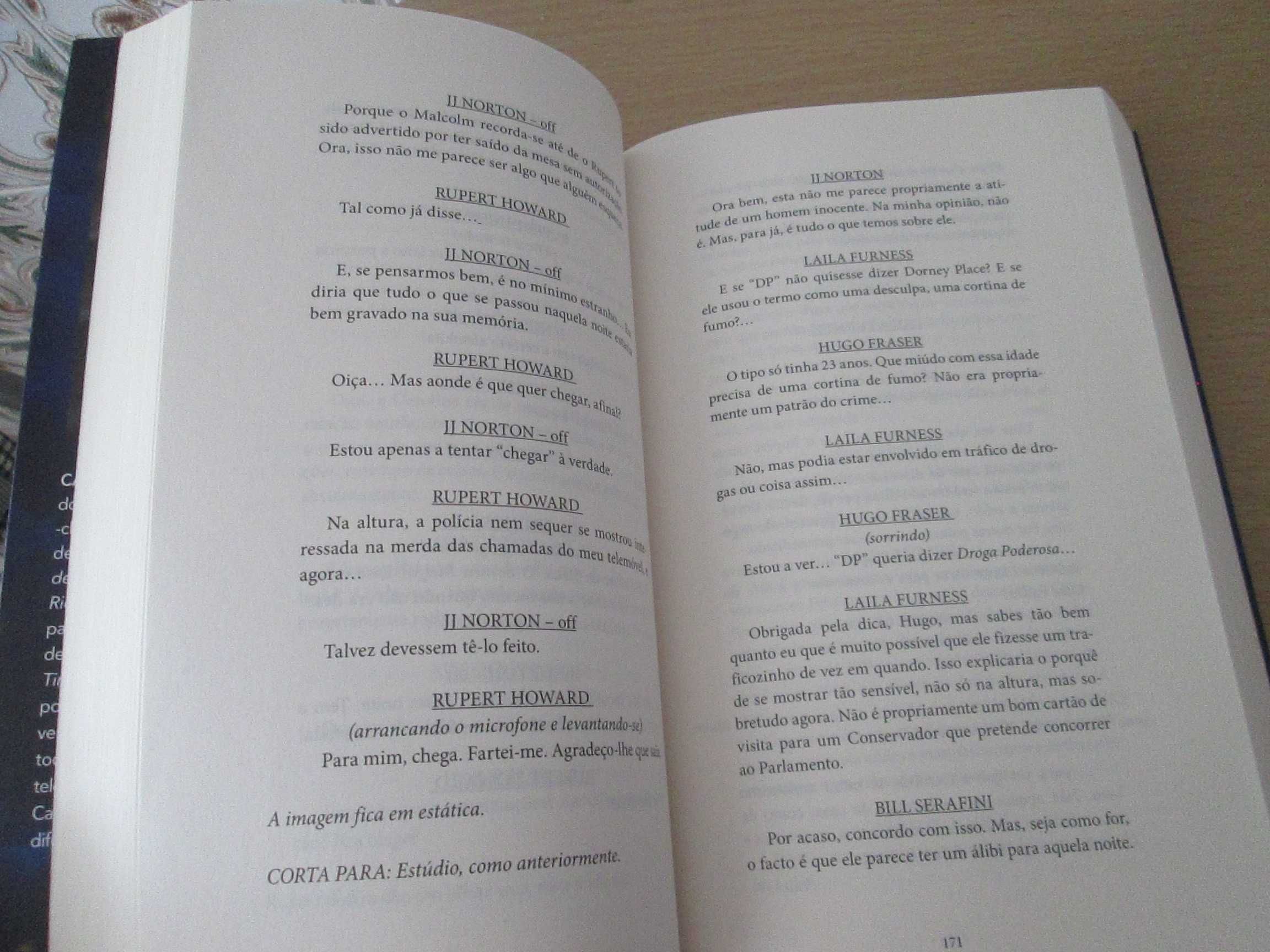 Crime em Família de Cara Hunter (Oferta portes)