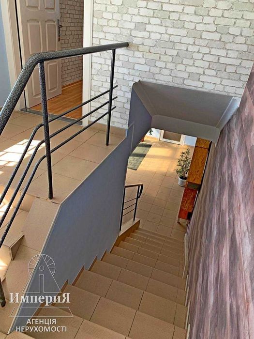 Виробниче приміщення 1615 кв.м. з комунікаціями і кап.ремонтом.