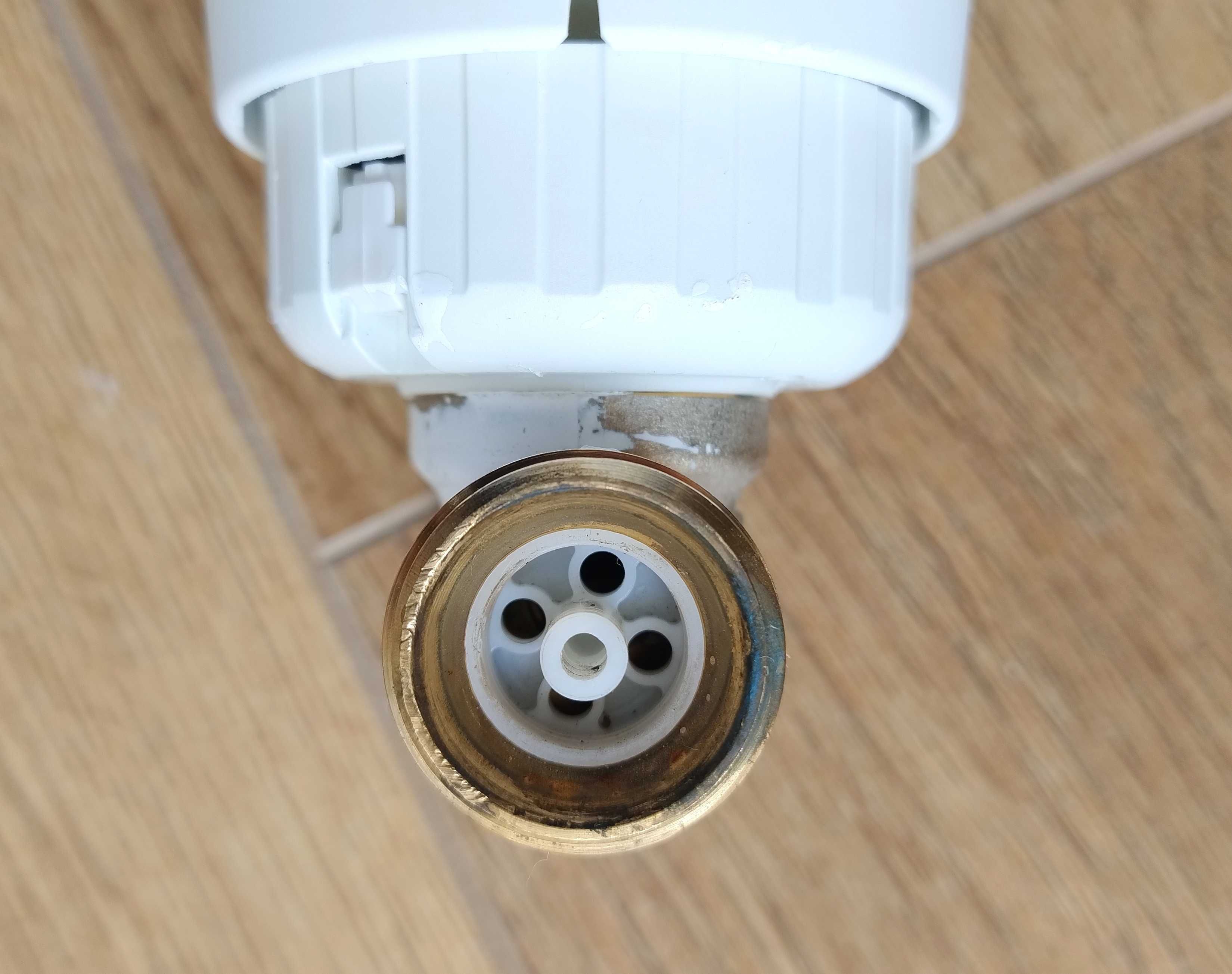 Głowica termostatyczna Danfoss + zawór RA-N 1/2”