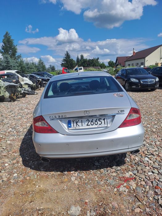 Witam sprzedam na części CLS320 CDI