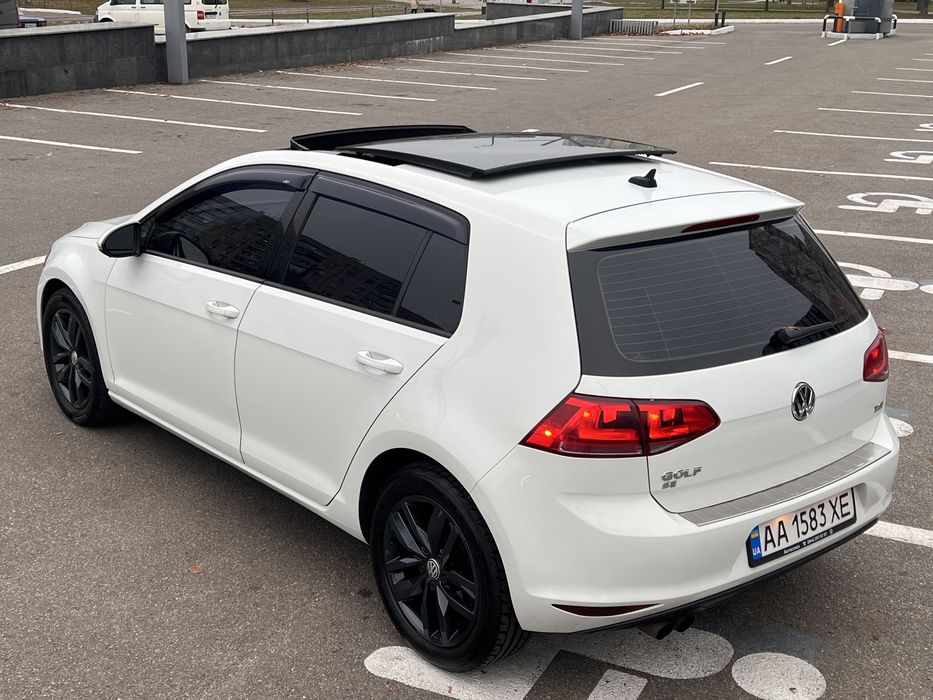 VW Golf 7  1,8 TSI