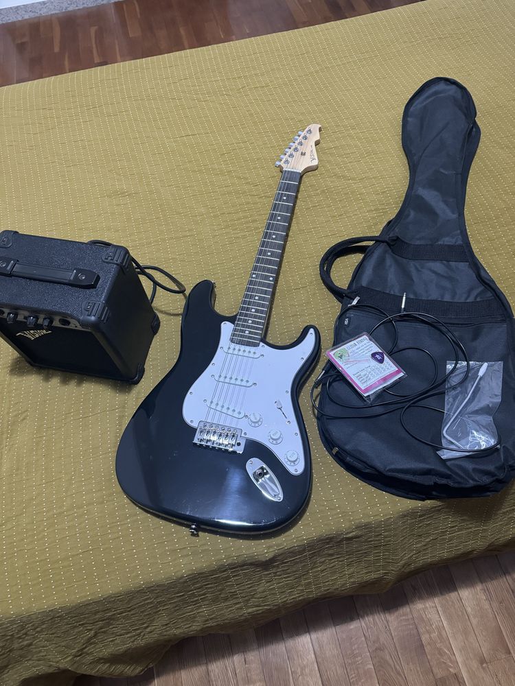 Vendo guitarra elétrica