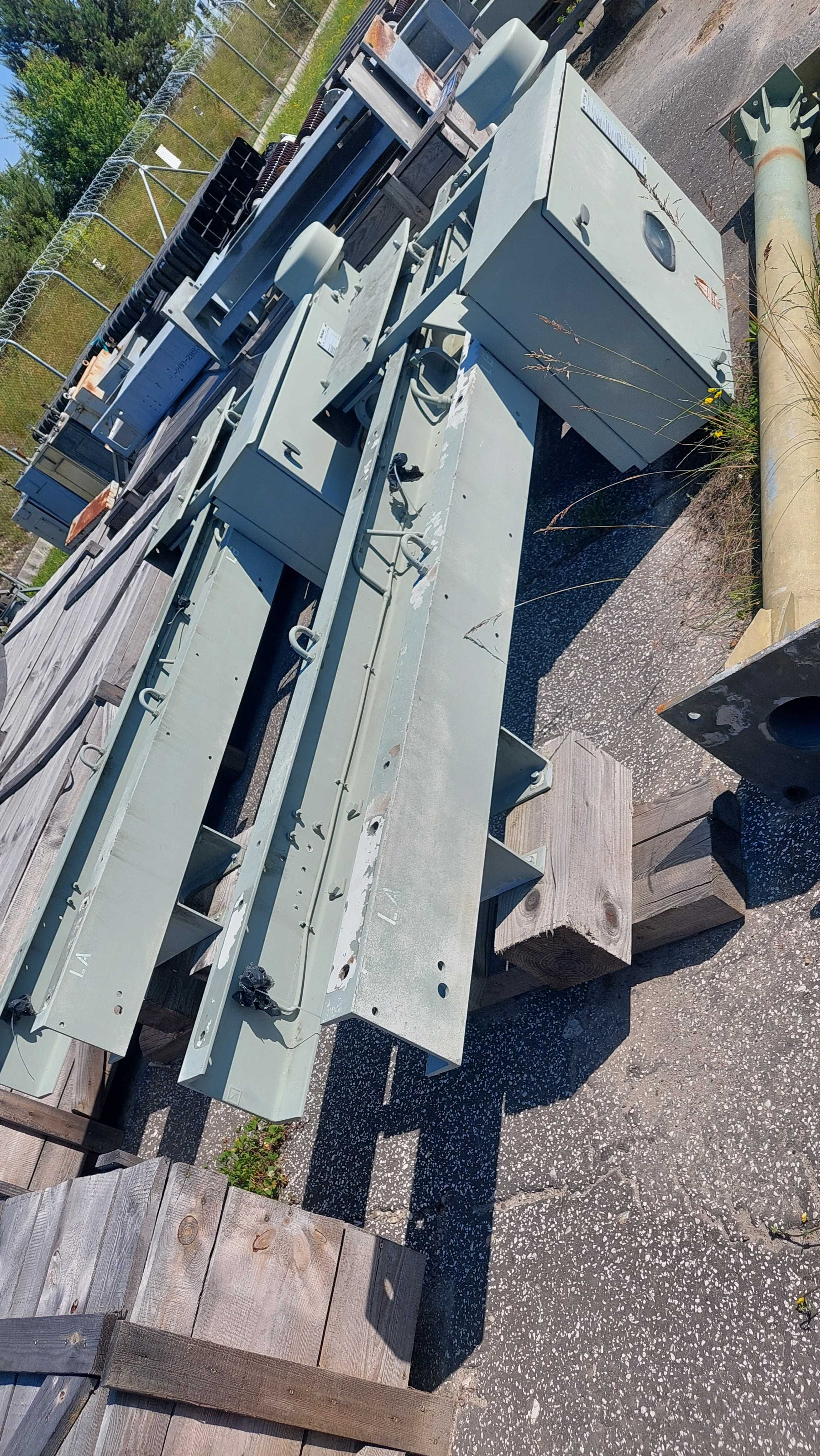Wyłącznik 110kV w izolacji gazu SF6 typu 3AQ1 EG Siemens, rok 1992