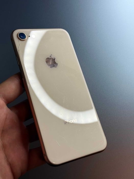 Продам Apple iPhone 8 • 256 GB • Gold • Neverlock
