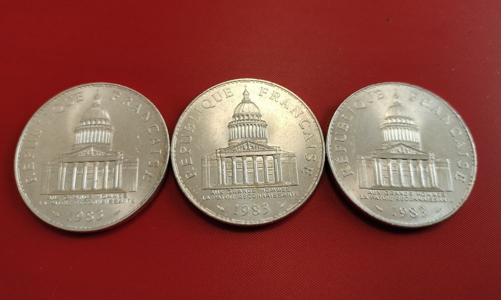 Moneta srebrna 100 franków francuskich - Pantheon - rok 1983